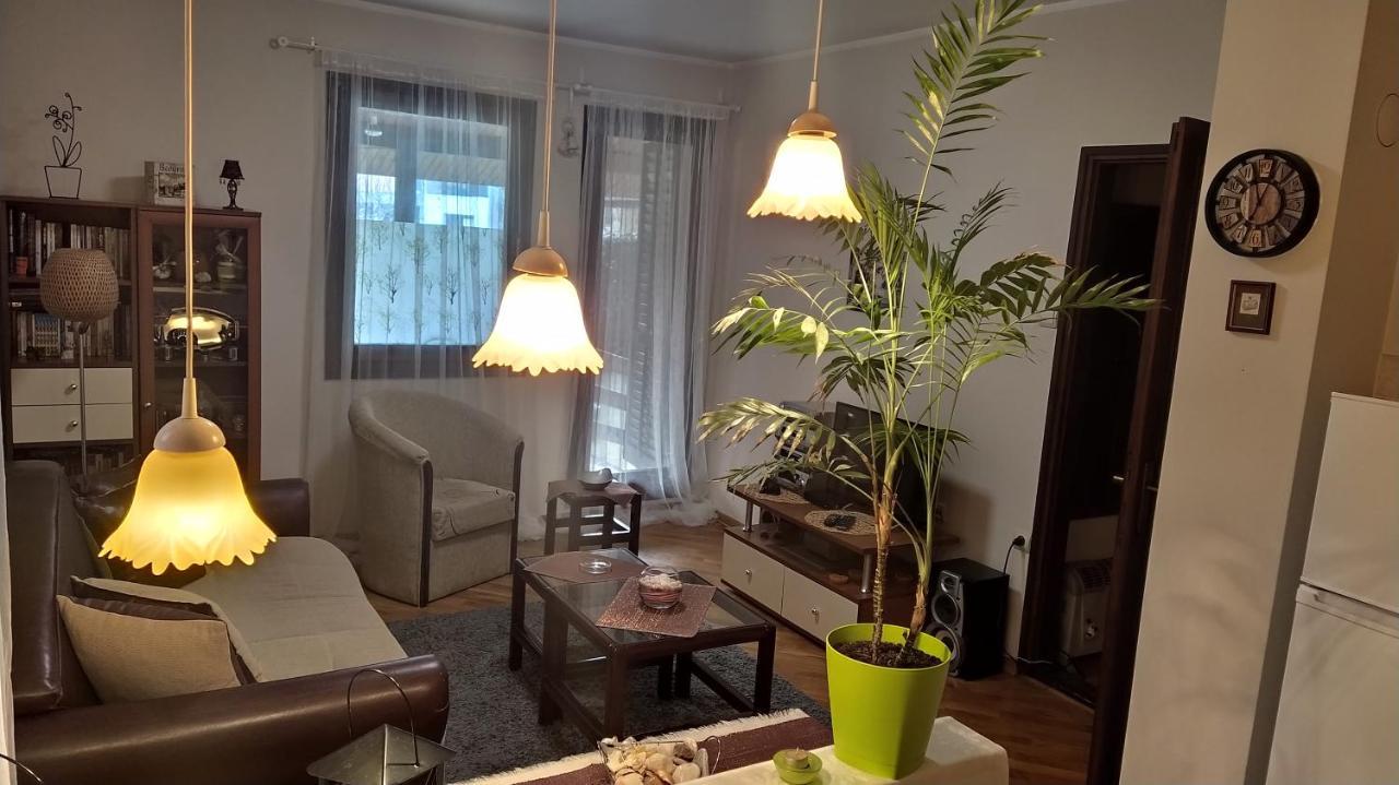 דירות Ledine Apartman Marina מראה חיצוני תמונה